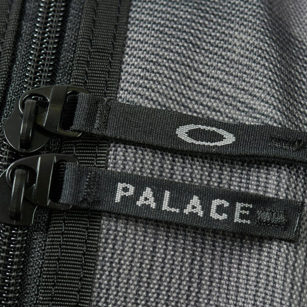 PALACE x OAKLEY - SKULL ICON PACK GREY/BLACK - NOVO - Image 5